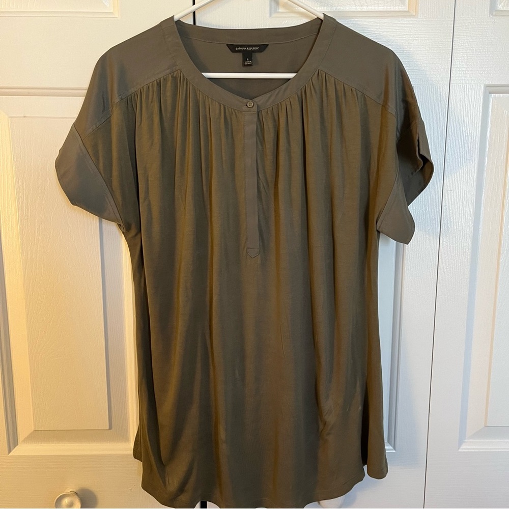 Banana Republic- Olive green Dolman blouse